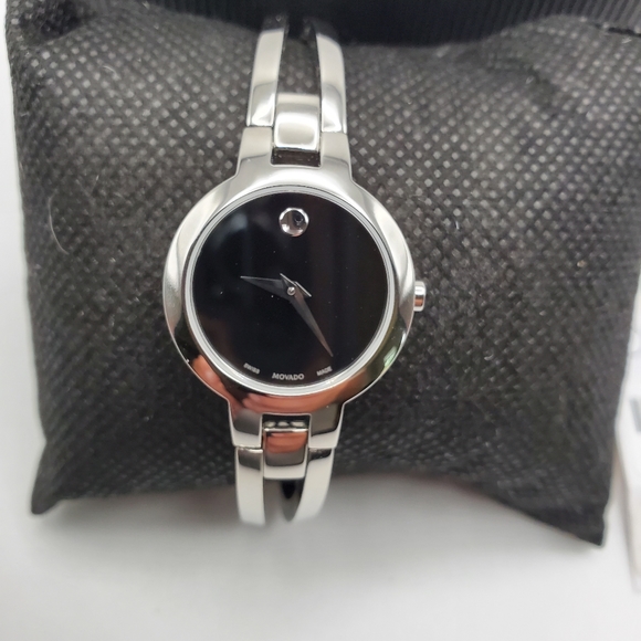 Movado Ladies Watch - Picture 1 of 2